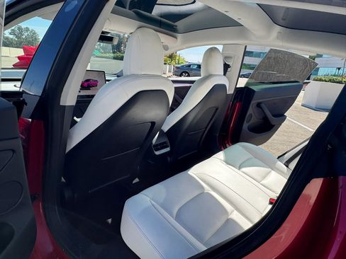 Used 2023 Tesla Model 3 Standard Range RWD image 22