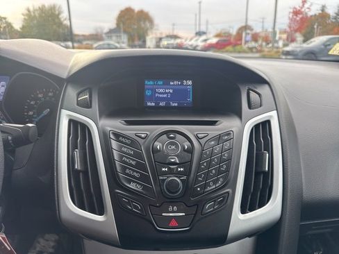 Used 2013 Ford Focus SE image 15