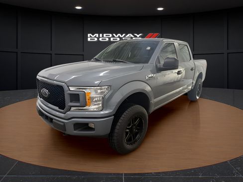 Used 2020 Ford F150 XL w/ Equipment Group 101A Mid AWD/4WD image 2