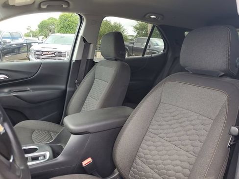 Used 2020 Chevrolet Equinox LT FWD image 14