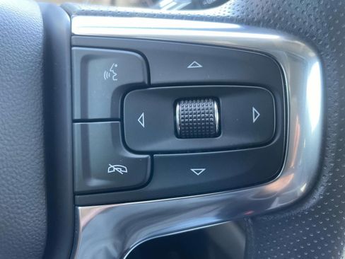 Used 2023 Chevrolet Blazer LT FWD image 22