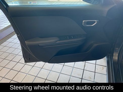 Used 2025 Kia K4 FWD image 8