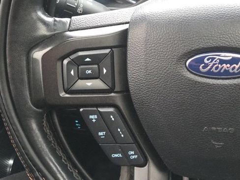 Used 2020 Ford Expedition Limited w/ Equipment Group 301A AWD/4WD image 38
