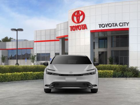New 2026 Toyota Prius LE FWD image 17