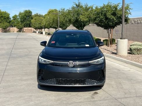 Used 2024 Volkswagen ID.4 2WD image 3