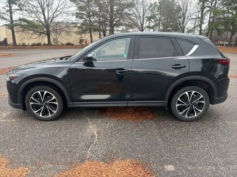 Used 2023 MAZDA CX-5 AWD 2.5 S w/ Premium Package image 3