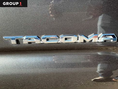 Certified 2023 Toyota Tacoma TRD Off-Road image 33