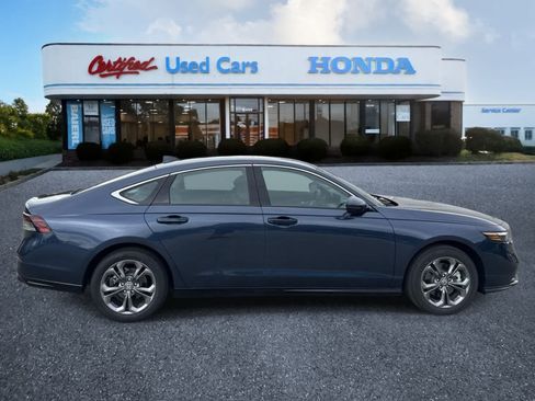 Used 2025 Honda Accord EX-L image 6