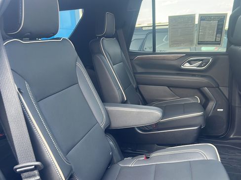 Certified 2024 Chevrolet Tahoe Premier AWD/4WD image 18