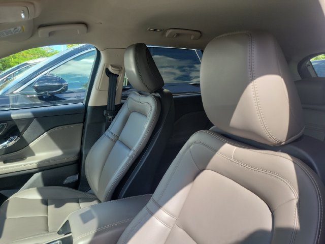 Certified 2024 Lincoln Corsair FWD image 10