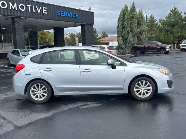 Used 2014 Subaru Impreza 2.0i Premium w/ Popular Package #1 AWD/4WD image 2