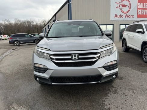 Used 2016 Honda Pilot Touring image 7