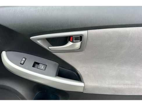 Used 2014 Toyota Prius Prime Plug-In Hybrid FWD image 19