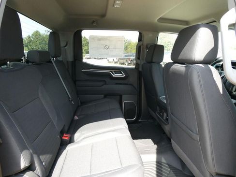 New 2026 Chevrolet Silverado 1500 RST AWD/4WD image 13