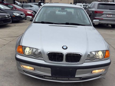 Used 2001 BMW 330i Sedan image 7