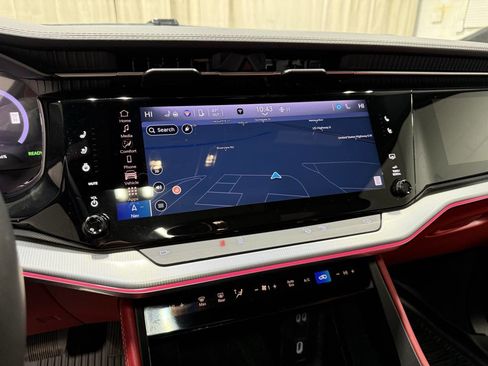 Used 2024 Jeep Wagoneer Launch Edition image 13