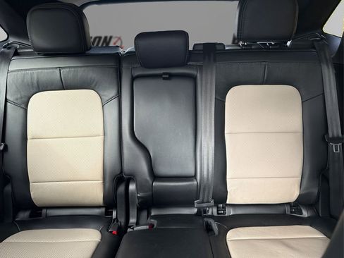 Used 2021 Ford Escape Titanium w/ Titanium Elite Package image 20