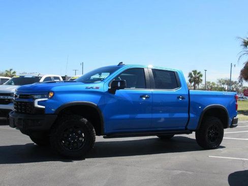 New 2025 Chevrolet Silverado 1500 ZR2 w/ ZR2 Bison Edition image 2