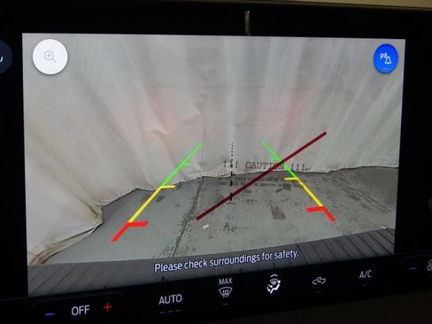 New 2025 Ford Maverick XL image 25