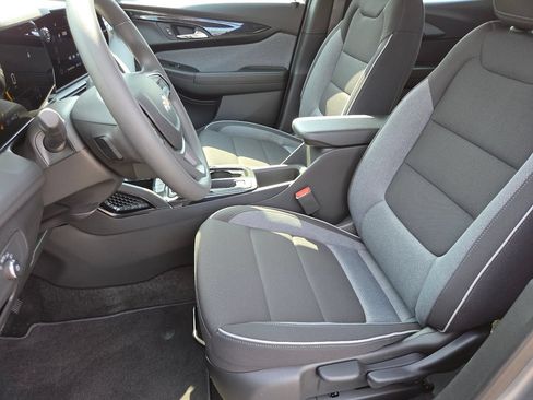 New 2026 Chevrolet TrailBlazer LS AWD/4WD image 21