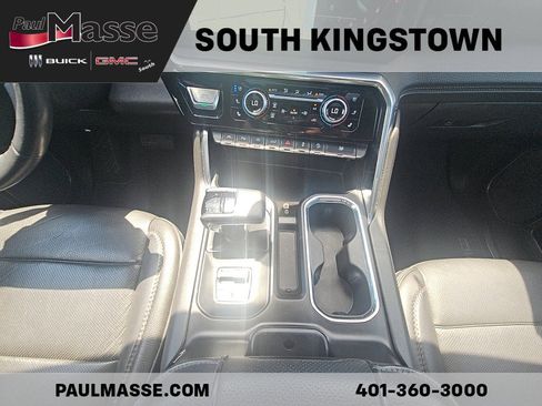 Used 2023 GMC Sierra 1500 Denali w/ Denali Reserve Package AWD/4WD image 18