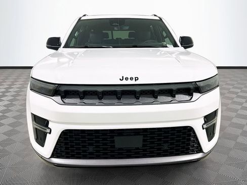 New 2026 Jeep Grand Wagoneer Limited image 2