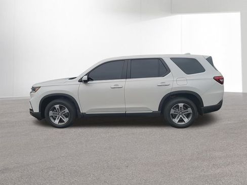 Used 2024 Honda Pilot EX-L image 5