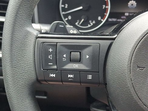 Used 2021 Nissan Rogue SV AWD/4WD image 21