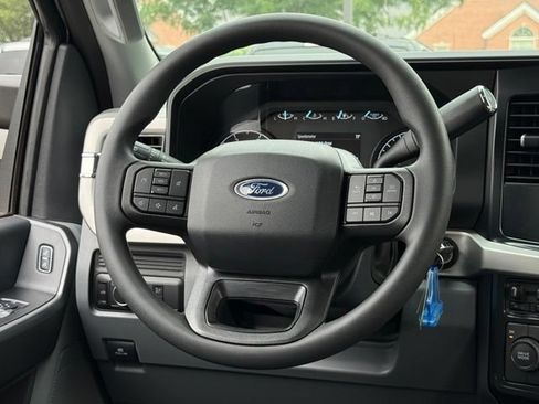 New 2026 Ford F350 XL AWD/4WD image 6