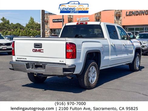 Used 2015 GMC Sierra 1500 SLE w/ SLE Value Package RWD image 4