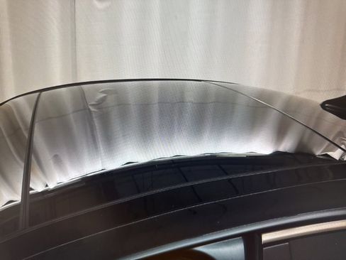 Used 2023 Genesis G70 3.3T w/ Sport Prestige Package image 10