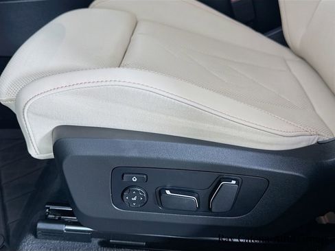 Used 2026 BMW X3 xDrive30 w/ Convenience Package AWD/4WD image 17