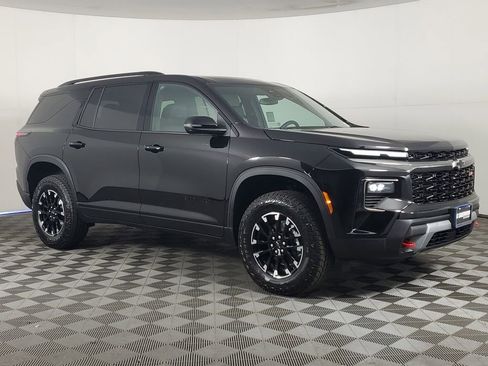 New 2026 Chevrolet Traverse Z71 image 2