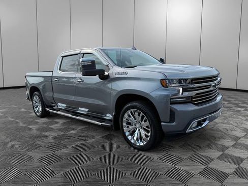 Used 2021 Chevrolet Silverado 1500 High Country w/ Technology Package AWD/4WD image 7