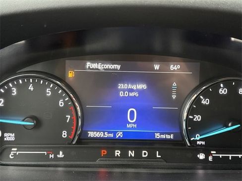 Used 2022 Ford Explorer XLT image 26