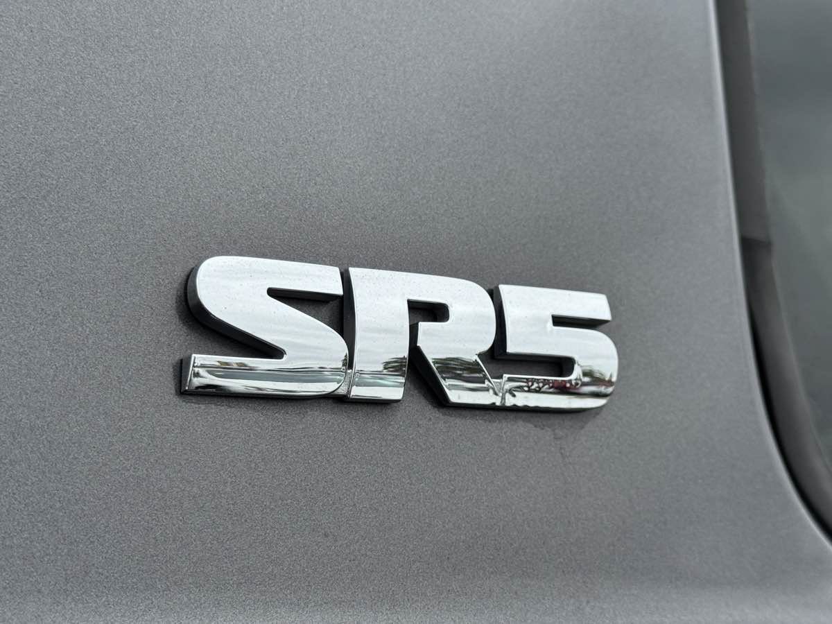 Used 2018 Toyota Tundra SR5 w/ SR5 Upgrade Package RWD image 9