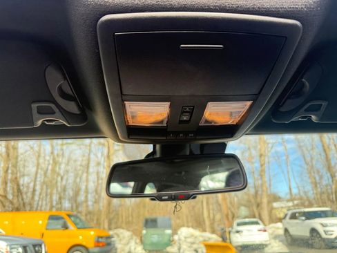 Used 2020 Dodge Challenger R/T Scat Pack image 23