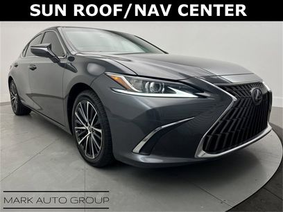 Used 2022 Lexus ES 300h w/ Premium Package