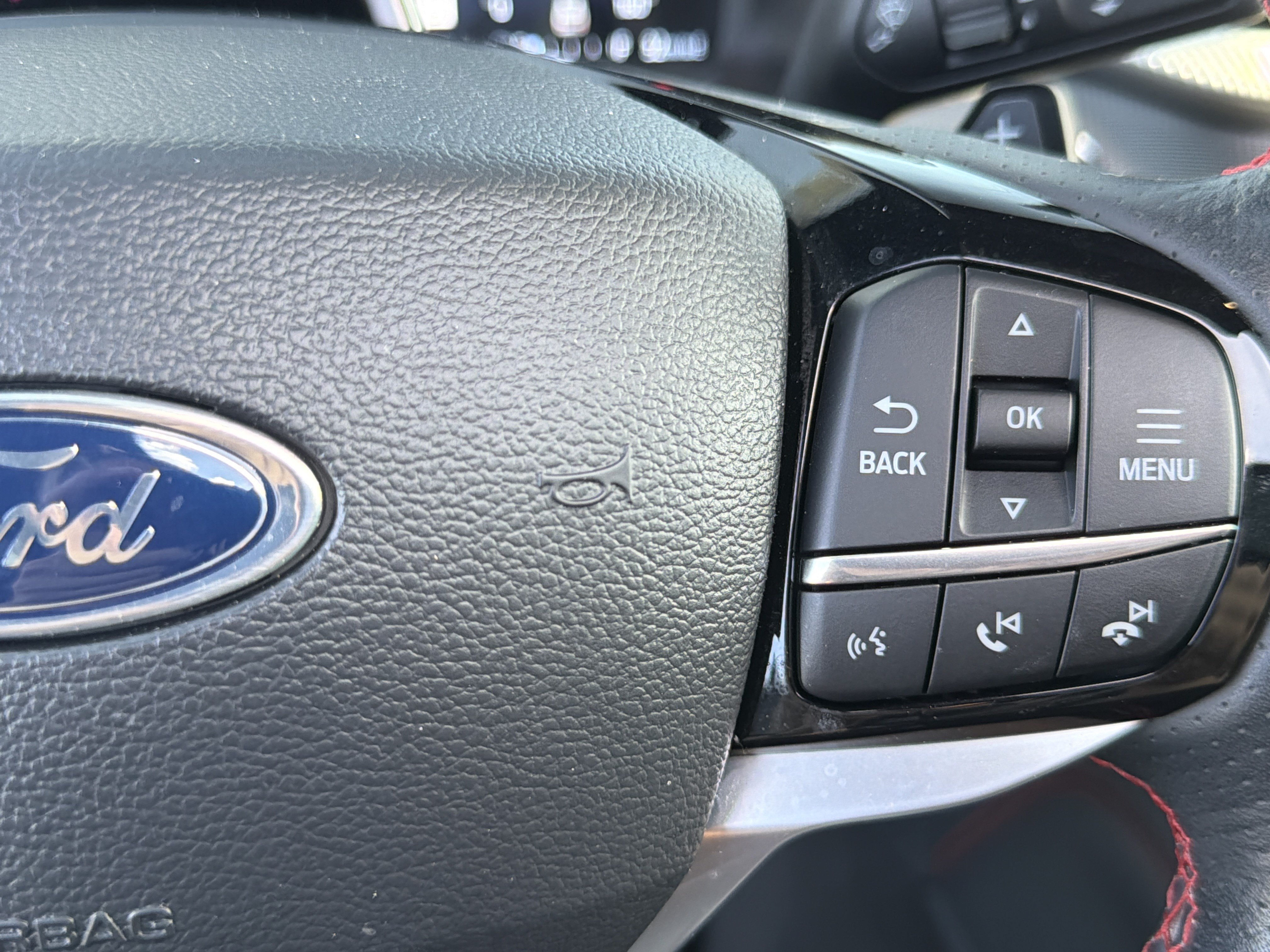 Used 2025 Ford Explorer ST w/ Sun And Sound Package AWD/4WD image 32
