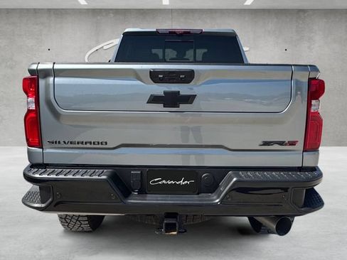 Used 2024 Chevrolet Silverado 2500 ZR2 w/ Technology Package AWD/4WD image 15