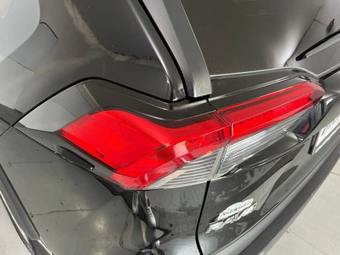 Used 2024 Toyota RAV4 LE AWD/4WD image 42
