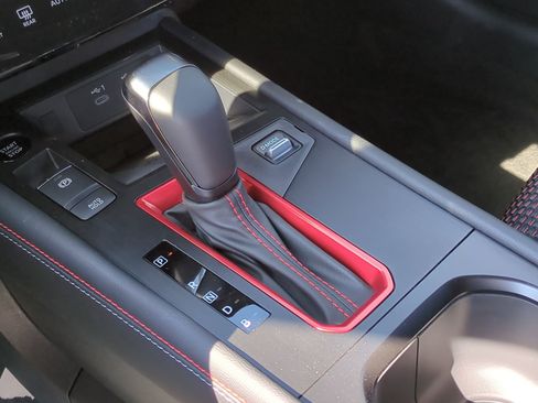 New 2025 Nissan Kicks SR w/ SR Premium Package image 15