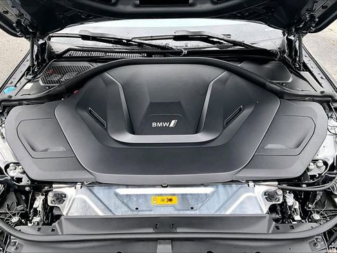 Certified 2023 BMW i4 eDrive35 w/ Premium Package RWD image 31