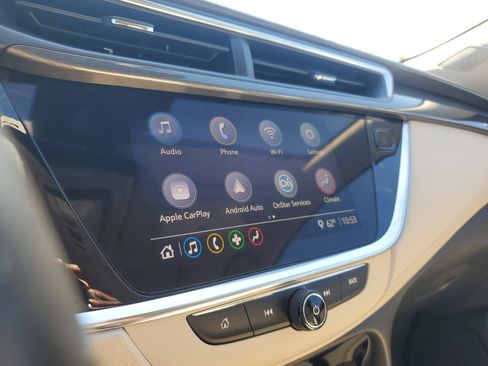 Used 2021 Buick Encore GX Essence w/ Experience Buick Package image 23