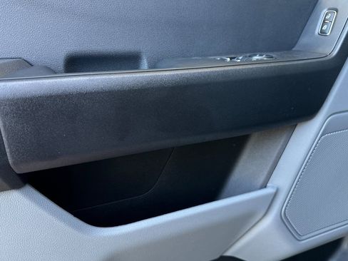 New 2025 Ford F550 4x4 Regular Cab Super Duty image 11