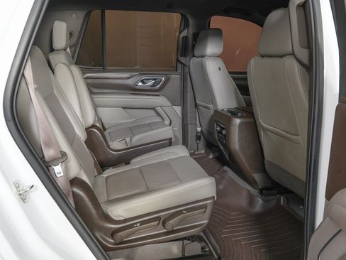 Used 2022 Chevrolet Tahoe LT image 10