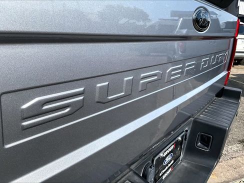 Used 2020 Ford F250 Lariat AWD/4WD image 10