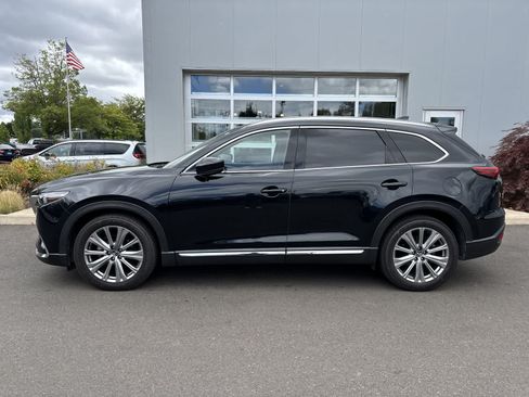 Used 2021 MAZDA CX-9 Signature AWD/4WD image 2