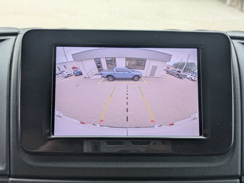 Used 2025 RAM ProMaster 2500 w/ Convenience Group FWD image 19