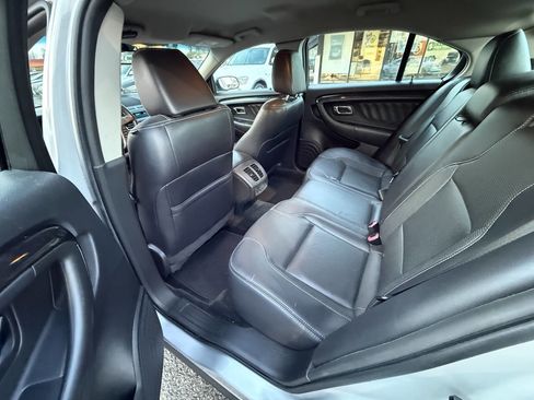 Used 2012 Ford Taurus Limited image 10